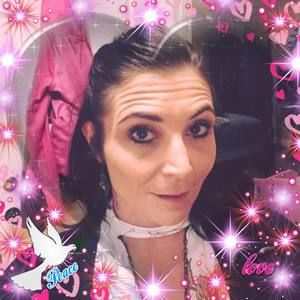 Meet your Posher, Carrie